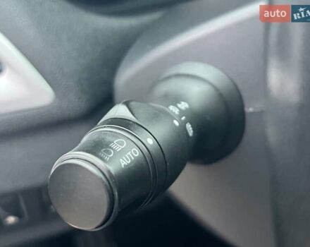 Серый Рено Меган, объемом двигателя 1.46 л и пробегом 230 тыс. км за 7470 $, фото 41 на Automoto.ua