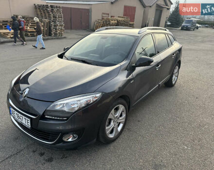 Сірий Рено Меган, об'ємом двигуна 1.6 л та пробігом 262 тис. км за 8200 $, фото 5 на Automoto.ua