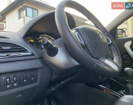 Серый Рено Меган, объемом двигателя 1.5 л и пробегом 194 тыс. км за 8850 $, фото 103 на Automoto.ua