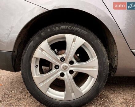 Сірий Рено Меган, об'ємом двигуна 1.46 л та пробігом 279 тис. км за 7450 $, фото 12 на Automoto.ua