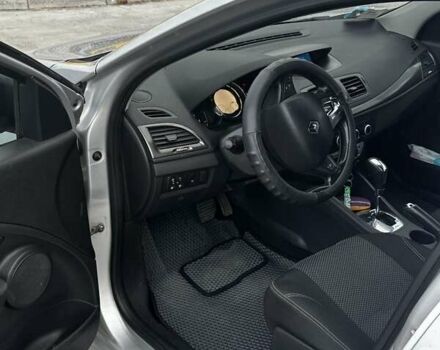 Серый Рено Меган, объемом двигателя 1.5 л и пробегом 311 тыс. км за 7500 $, фото 12 на Automoto.ua