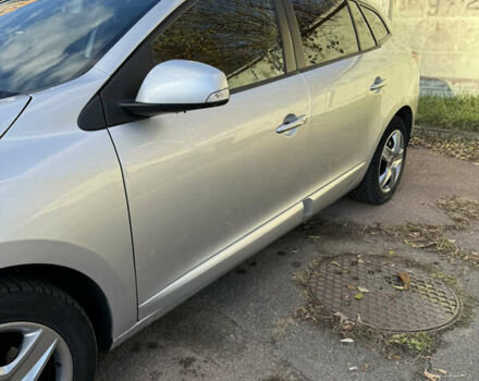 Сірий Рено Меган, об'ємом двигуна 1.5 л та пробігом 260 тис. км за 8150 $, фото 6 на Automoto.ua