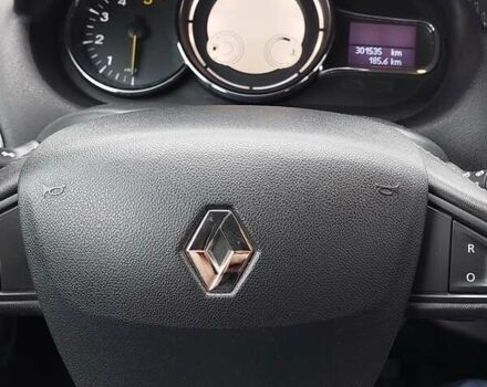 Серый Рено Меган, объемом двигателя 1.46 л и пробегом 301 тыс. км за 8100 $, фото 18 на Automoto.ua