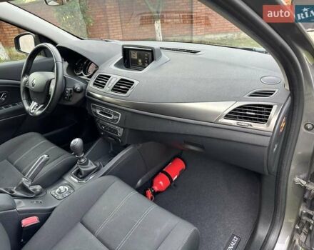 Сірий Рено Меган, об'ємом двигуна 1.5 л та пробігом 149 тис. км за 8850 $, фото 31 на Automoto.ua