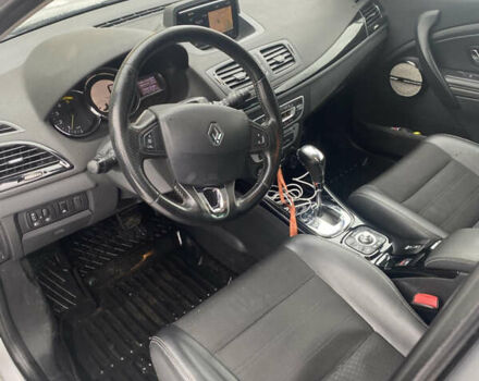 Серый Рено Меган, объемом двигателя 1.46 л и пробегом 270 тыс. км за 7500 $, фото 6 на Automoto.ua