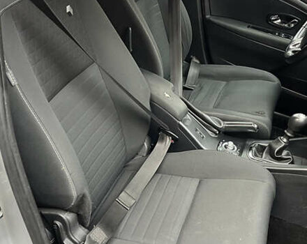 Рено Меган 2014 в Ахтырке на Automoto.ua Серый Рено Меган, объемом двигателя 1.46 л и пробегом 298 тыс. км за 8200 $, фото 15 на Automoto.ua