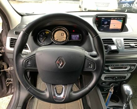 Сірий Рено Меган, об'ємом двигуна 1.5 л та пробігом 252 тис. км за 8790 $, фото 30 на Automoto.ua
