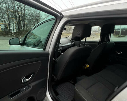 Сірий Рено Меган, об'ємом двигуна 1.6 л та пробігом 186 тис. км за 8399 $, фото 8 на Automoto.ua