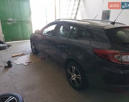 Серый Рено Меган, объемом двигателя 1.46 л и пробегом 243 тыс. км за 9000 $, фото 17 на Automoto.ua