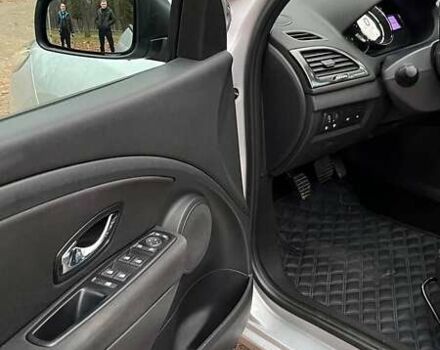 Серый Рено Меган, объемом двигателя 1.46 л и пробегом 298 тыс. км за 8800 $, фото 10 на Automoto.ua