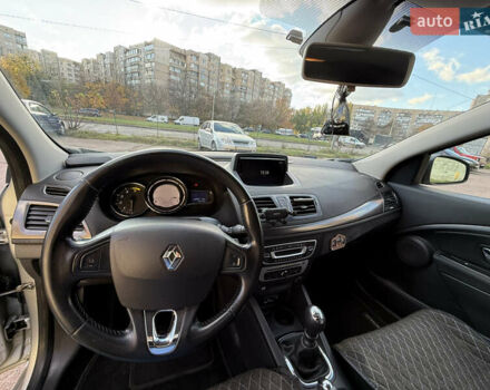 Сірий Рено Меган, об'ємом двигуна 1.5 л та пробігом 260 тис. км за 8150 $, фото 11 на Automoto.ua