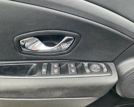 Сірий Рено Меган, об'ємом двигуна 1.5 л та пробігом 208 тис. км за 9800 $, фото 16 на Automoto.ua