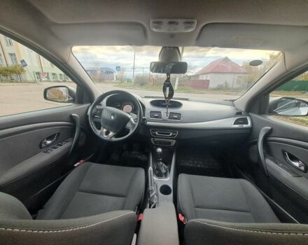 Серый Рено Меган, объемом двигателя 0 л и пробегом 175 тыс. км за 6350 $, фото 7 на Automoto.ua