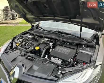 Серый Рено Меган, объемом двигателя 0 л и пробегом 146 тыс. км за 9450 $, фото 53 на Automoto.ua