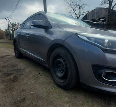 Сірий Рено Меган, об'ємом двигуна 1.46 л та пробігом 269 тис. км за 8500 $, фото 2 на Automoto.ua