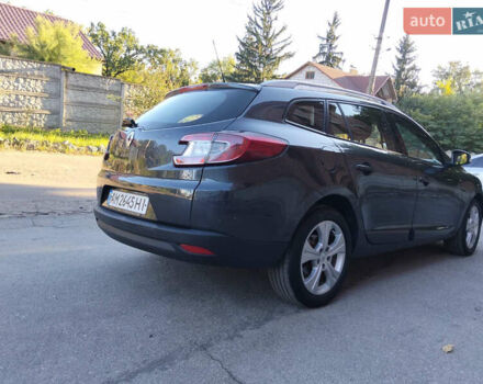 Серый Рено Меган, объемом двигателя 1.5 л и пробегом 243 тыс. км за 9600 $, фото 2 на Automoto.ua