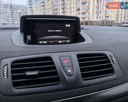 Серый Рено Меган, объемом двигателя 1.5 л и пробегом 328 тыс. км за 7300 $, фото 24 на Automoto.ua