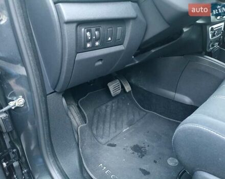 Серый Рено Меган, объемом двигателя 1.46 л и пробегом 243 тыс. км за 9000 $, фото 15 на Automoto.ua