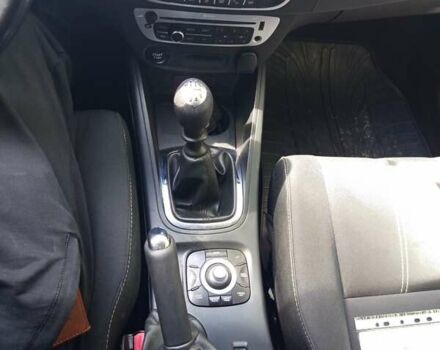 Серый Рено Меган, объемом двигателя 1.49 л и пробегом 223 тыс. км за 8600 $, фото 7 на Automoto.ua