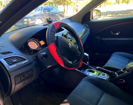 Серый Рено Меган, объемом двигателя 1.5 л и пробегом 0 тыс. км за 7500 $, фото 4 на Automoto.ua