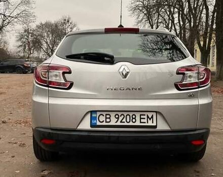 Серый Рено Меган, объемом двигателя 1.46 л и пробегом 298 тыс. км за 8800 $, фото 2 на Automoto.ua