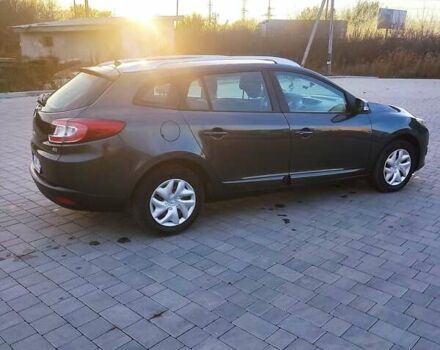 Серый Рено Меган, объемом двигателя 1.5 л и пробегом 187 тыс. км за 8600 $, фото 12 на Automoto.ua