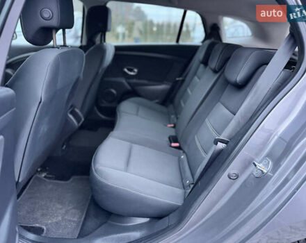 Сірий Рено Меган, об'ємом двигуна 1.5 л та пробігом 212 тис. км за 10500 $, фото 7 на Automoto.ua