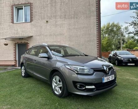 Серый Рено Меган, объемом двигателя 0 л и пробегом 146 тыс. км за 9450 $, фото 7 на Automoto.ua
