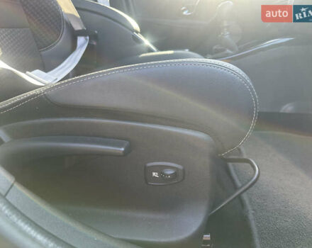 Сірий Рено Меган, об'ємом двигуна 1.6 л та пробігом 275 тис. км за 8000 $, фото 12 на Automoto.ua