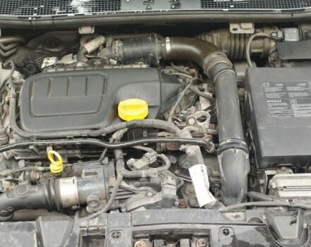 Серый Рено Меган, объемом двигателя 0 л и пробегом 181 тыс. км за 9800 $, фото 5 на Automoto.ua