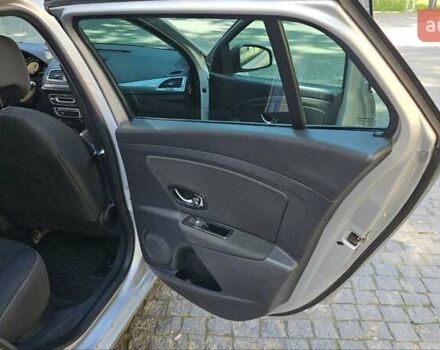 Серый Рено Меган, объемом двигателя 1.5 л и пробегом 244 тыс. км за 7999 $, фото 31 на Automoto.ua