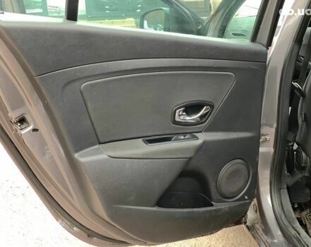 Сірий Рено Меган, об'ємом двигуна 1.5 л та пробігом 252 тис. км за 8790 $, фото 17 на Automoto.ua