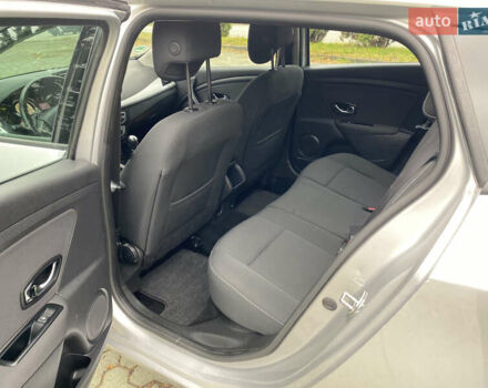 Сірий Рено Меган, об'ємом двигуна 1.5 л та пробігом 258 тис. км за 7200 $, фото 30 на Automoto.ua