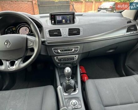 Сірий Рено Меган, об'ємом двигуна 1.5 л та пробігом 149 тис. км за 8850 $, фото 36 на Automoto.ua