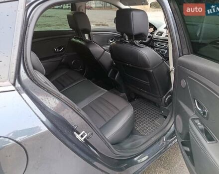 Серый Рено Меган, объемом двигателя 1.5 л и пробегом 195 тыс. км за 9500 $, фото 5 на Automoto.ua