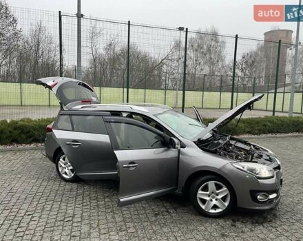 Серый Рено Меган, объемом двигателя 1.5 л и пробегом 310 тыс. км за 8700 $, фото 1 на Automoto.ua