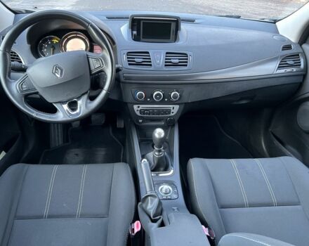 Сірий Рено Меган, об'ємом двигуна 1.5 л та пробігом 231 тис. км за 8300 $, фото 11 на Automoto.ua