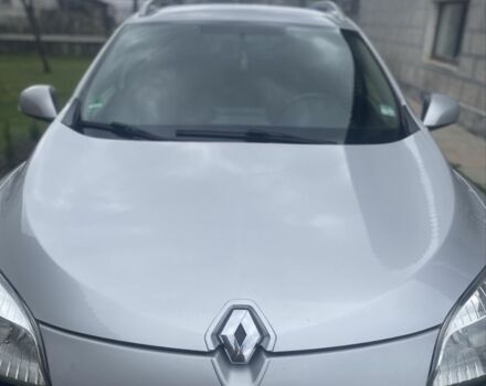 Сірий Рено Меган, об'ємом двигуна 1.5 л та пробігом 300 тис. км за 6200 $, фото 1 на Automoto.ua