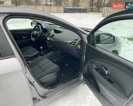 Серый Рено Меган, объемом двигателя 1.46 л и пробегом 198 тыс. км за 7900 $, фото 8 на Automoto.ua