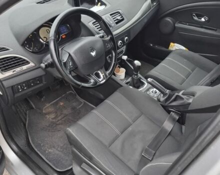 Серый Рено Меган, объемом двигателя 0 л и пробегом 262 тыс. км за 7900 $, фото 5 на Automoto.ua