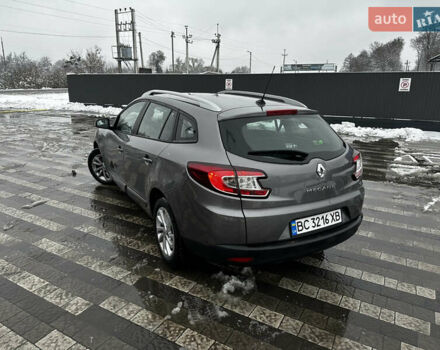 Серый Рено Меган, объемом двигателя 1.46 л и пробегом 171 тыс. км за 8550 $, фото 4 на Automoto.ua