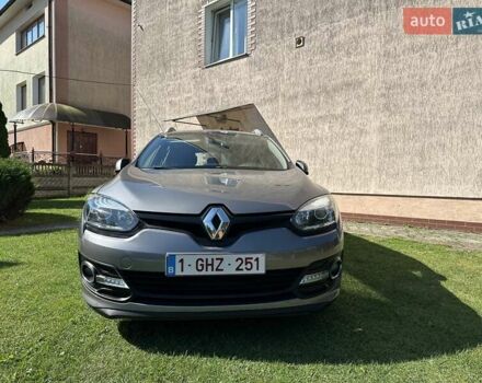 Серый Рено Меган, объемом двигателя 0 л и пробегом 146 тыс. км за 9450 $, фото 30 на Automoto.ua