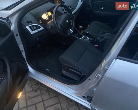Сірий Рено Меган, об'ємом двигуна 1.5 л та пробігом 258 тис. км за 7200 $, фото 9 на Automoto.ua