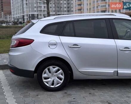 Серый Рено Меган, объемом двигателя 1.5 л и пробегом 328 тыс. км за 7300 $, фото 10 на Automoto.ua