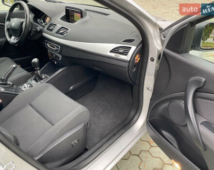 Сірий Рено Меган, об'ємом двигуна 0 л та пробігом 258 тис. км за 8250 $, фото 13 на Automoto.ua