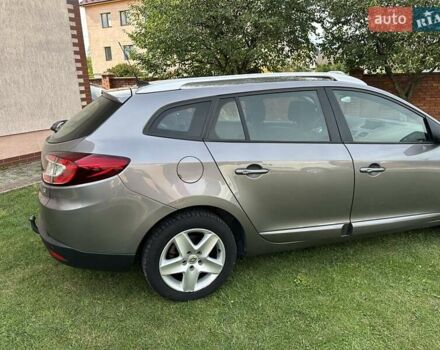 Сірий Рено Меган, об'ємом двигуна 1.5 л та пробігом 149 тис. км за 8850 $, фото 23 на Automoto.ua