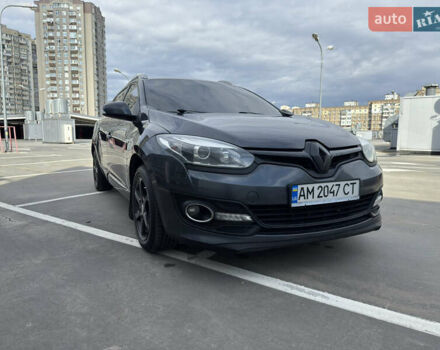 Рено Меган 2014 в Киеве на Automoto.ua Серый Рено Меган, объемом двигателя 1.46 л и пробегом 340 тыс. км за 8000 $, фото 14 на Automoto.ua