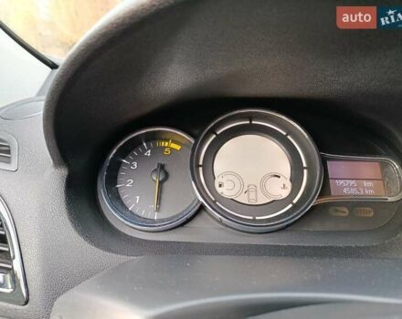 Серый Рено Меган, объемом двигателя 1.5 л и пробегом 195 тыс. км за 9500 $, фото 7 на Automoto.ua