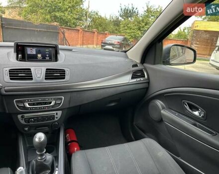 Сірий Рено Меган, об'ємом двигуна 1.5 л та пробігом 149 тис. км за 8850 $, фото 37 на Automoto.ua