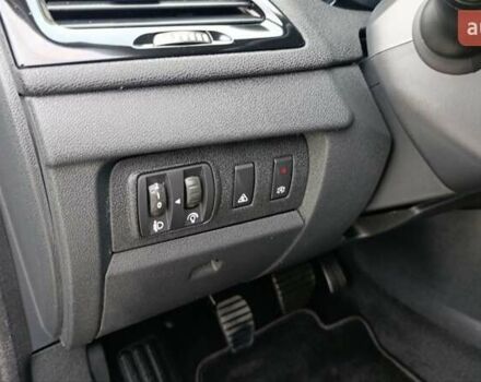 Серый Рено Меган, объемом двигателя 1.6 л и пробегом 188 тыс. км за 9450 $, фото 22 на Automoto.ua